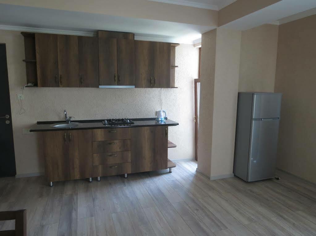 G&G Hotel Tbilisi Esterno foto